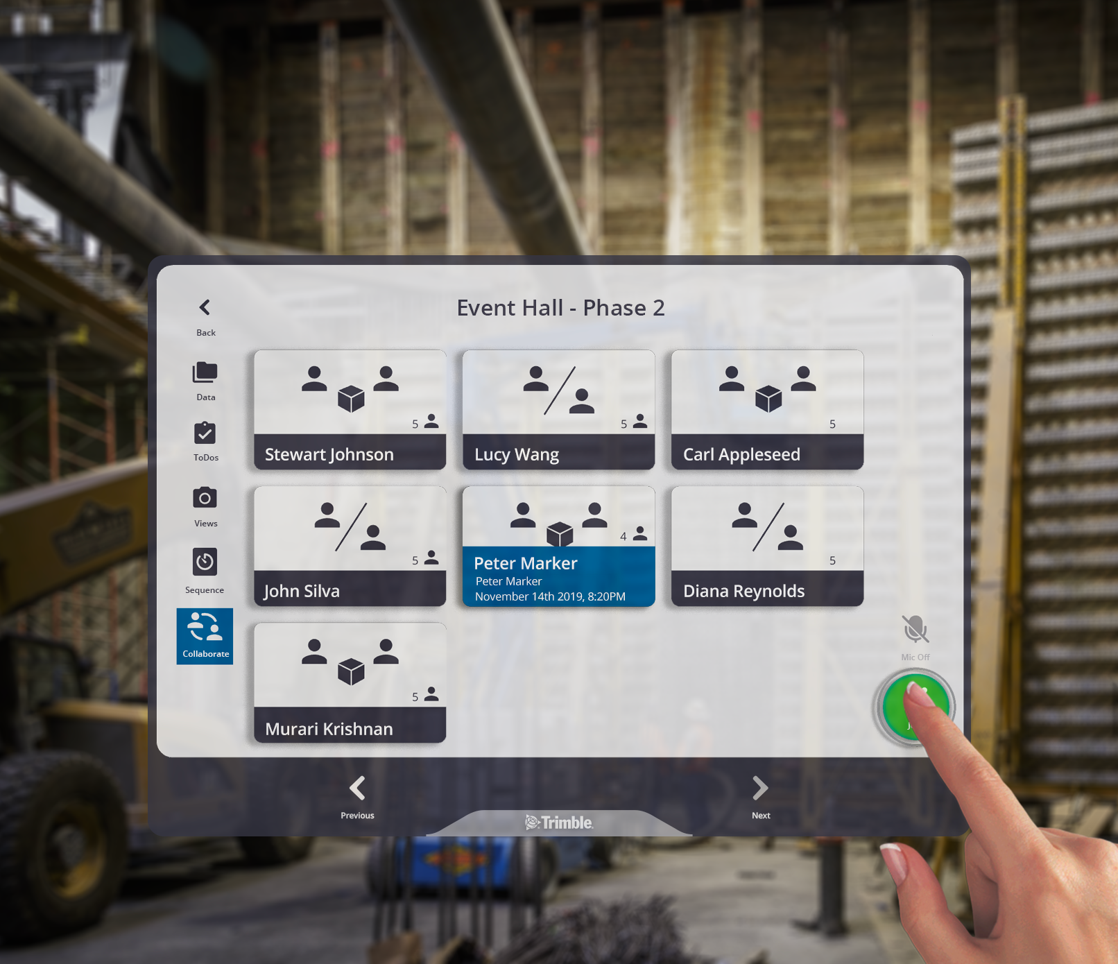 Collaborate with multiple people in your model with Connect for HoloLens