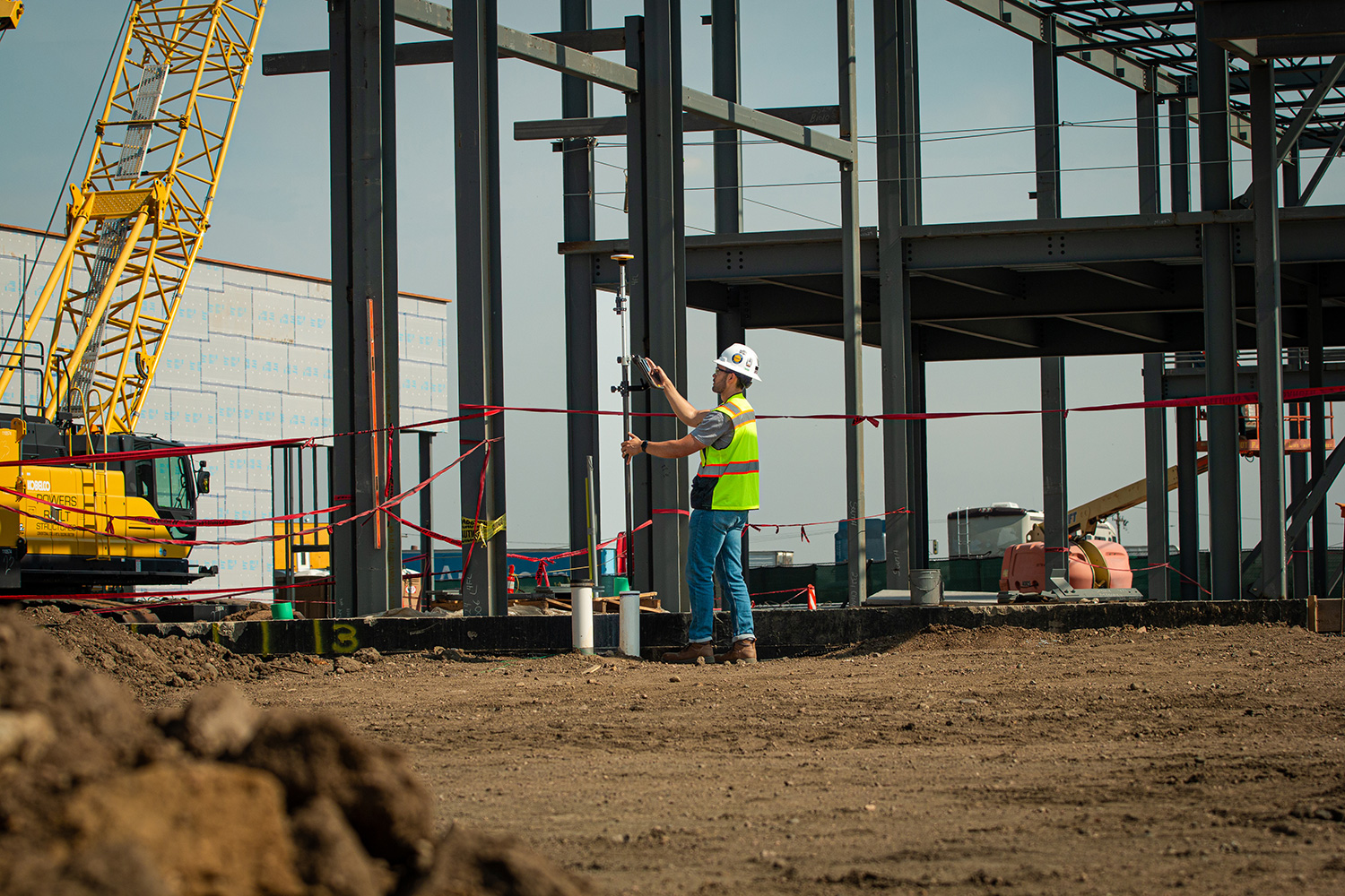 man using trimble catalyst hardware